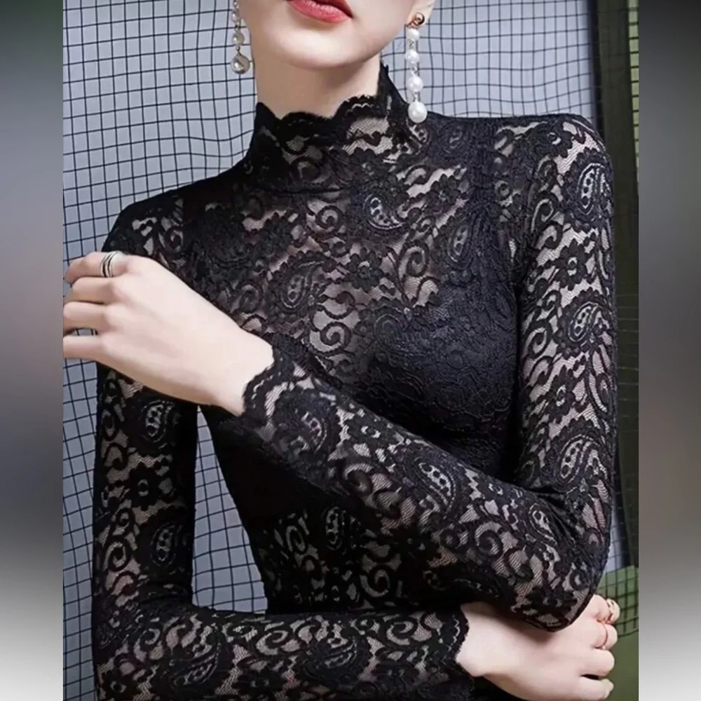 Elegant Black Lace Long Sleeve Top
